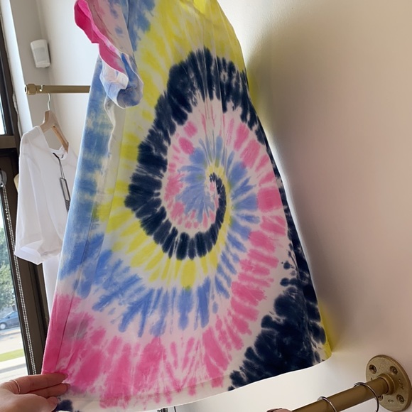 525 from Revolve Tie Dye Tee - Picture 3 of 3